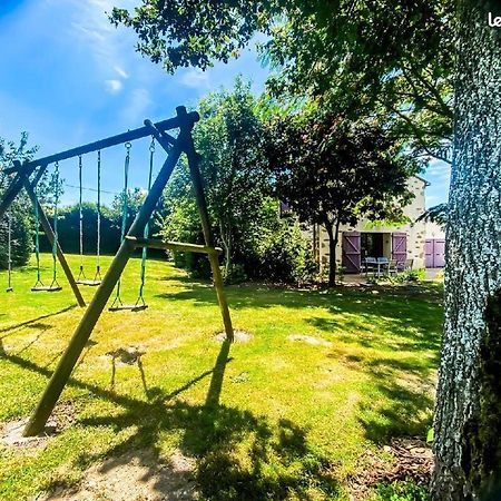 Gites Ruraux A La Gaubretiere, En Vendee Exteriör bild