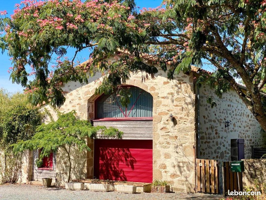 Gites Ruraux A La Gaubretiere, En Vendee Exteriör bild
